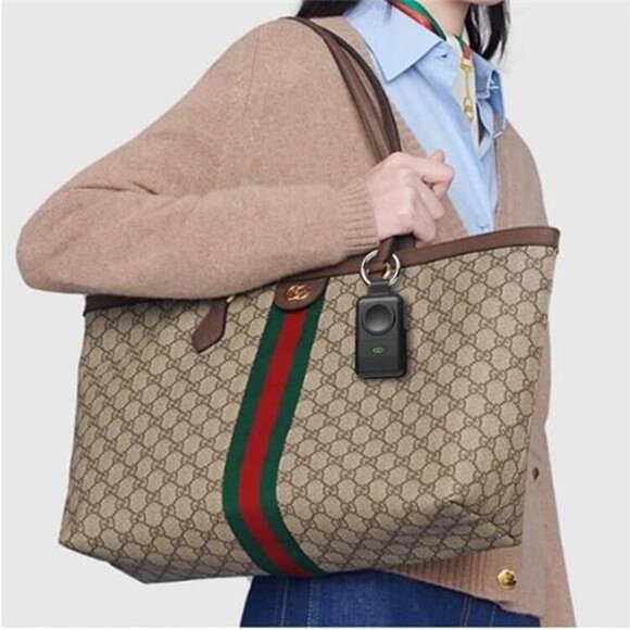 Portable Wireless Charger for Apple Watch, iWatch Charger 1400mAh Smart Keychain - Picture 2 of 7